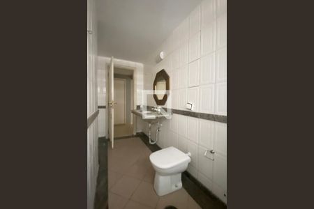 Apartamento à venda com 284m², 4 quartos e 4 vagasBanheiro Corredor