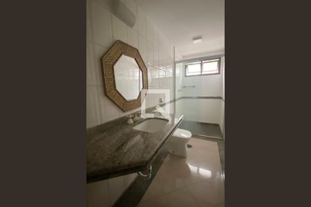 Apartamento à venda com 284m², 4 quartos e 4 vagasBanheiro Corredor