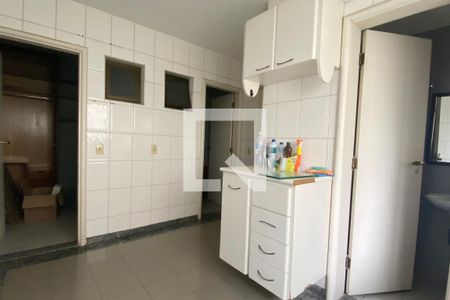 Apartamento à venda com 284m², 4 quartos e 4 vagasÁrea de Serviço