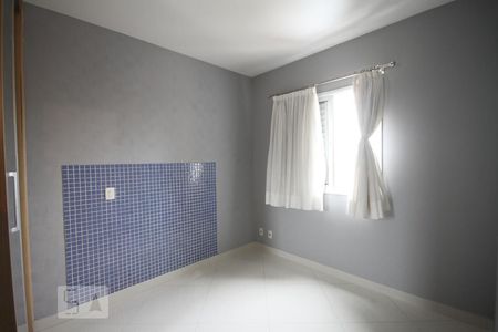 Quarto 2 de apartamento para alugar com 2 quartos, 57m² em Vila Dom Pedro I, São Paulo