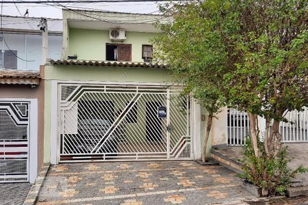 Casa à venda com 212m², 3 quartos e 2 vagasFachada da Casa