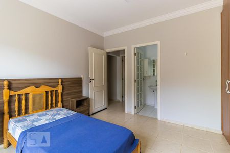 Casa de condomínio à venda com 300m², 4 quartos e 3 vagasQuarto da suíte 3