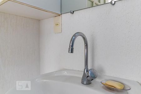 Casa de condomínio à venda com 300m², 4 quartos e 3 vagasBanheiro da suíte 3