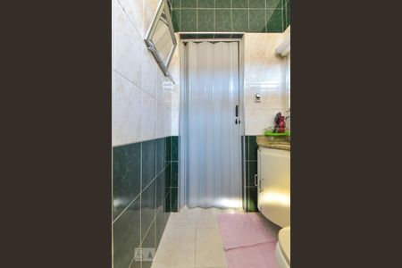 Casa à venda com 180m², 1 quarto e 1 vaga Casa à venda com 180m², 1 quarto e 1 vagaBanheiro Social