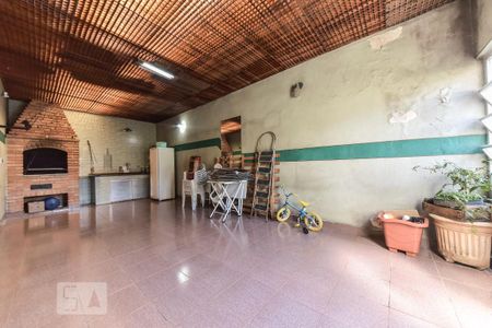 Casa à venda com 180m², 1 quarto e 1 vaga Casa à venda com 180m², 1 quarto e 1 vagaSalão de festas