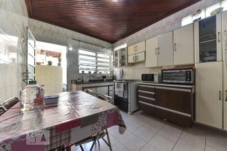 Casa à venda com 180m², 1 quarto e 1 vaga Casa à venda com 180m², 1 quarto e 1 vagaCozinha