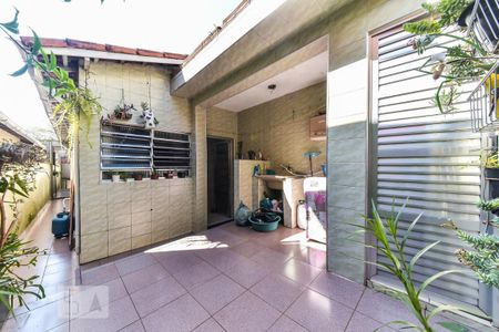 Casa à venda com 180m², 1 quarto e 1 vaga Casa à venda com 180m², 1 quarto e 1 vagaLavanderia