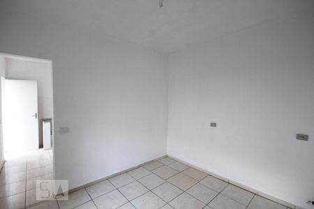 Quarto de casa para alugar com 1 quarto, 24m² em Vila Conde do Pinhal, São Paulo
