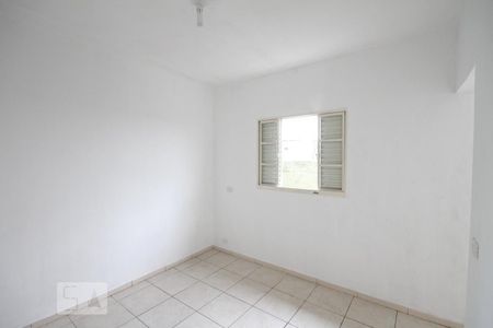 Quarto de casa para alugar com 1 quarto, 24m² em Vila Conde do Pinhal, São Paulo