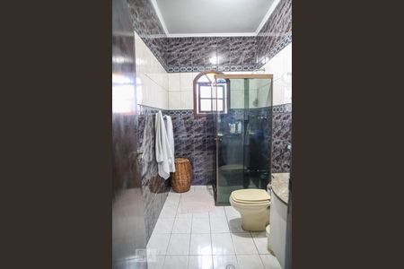 Casa à venda com 280m², 3 quartos e 4 vagasBanheiro Corredor