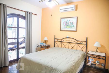 Casa à venda com 280m², 3 quartos e 4 vagasSuíte Master