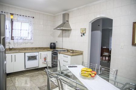 Casa à venda com 280m², 3 quartos e 4 vagasCozinha