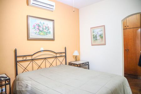 Casa à venda com 280m², 3 quartos e 4 vagasSuíte Master