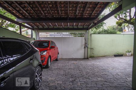 Casa à venda com 280m², 3 quartos e 4 vagasGaragem