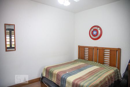 Casa à venda com 280m², 3 quartos e 4 vagasQuarto 2