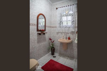 Casa à venda com 280m², 3 quartos e 4 vagasLavabo