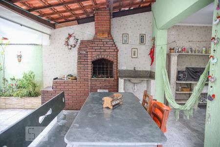 Casa à venda com 280m², 3 quartos e 4 vagasChurrasqueira