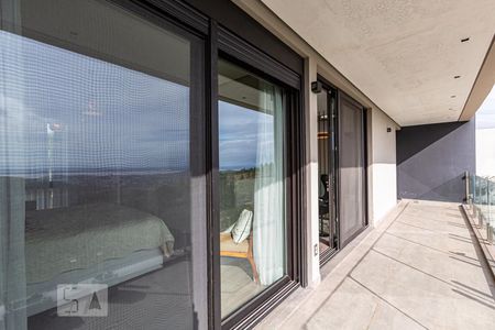 Casa de condomínio à venda com 500m², 4 quartos e 6 vagas Casa de condomínio à venda com 500m², 4 quartos e 6 vagasVaranda do Quarto