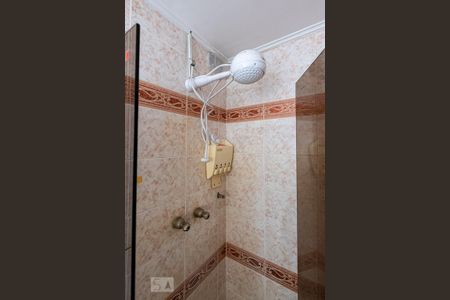 Apartamento à venda com 230m², 4 quartos e 2 vagas Apartamento à venda com 230m², 4 quartos e 2 vagasBanheiro da Suite