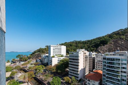 Apartamento à venda com 230m², 4 quartos e 2 vagas Apartamento à venda com 230m², 4 quartos e 2 vagasVista da Varanda do Quarto 3