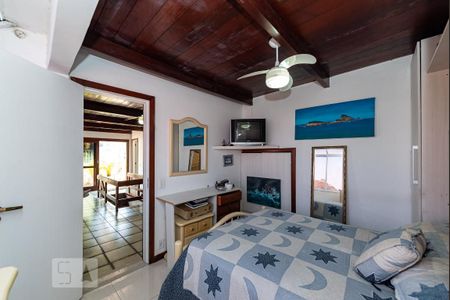 Apartamento à venda com 230m², 4 quartos e 2 vagas Apartamento à venda com 230m², 4 quartos e 2 vagasCobertura - Quarto 4