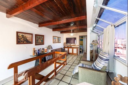 Apartamento à venda com 230m², 4 quartos e 2 vagas Apartamento à venda com 230m², 4 quartos e 2 vagasCobertura - Sala