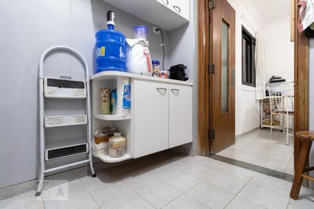 Apartamento para alugar com 154m², 4 quartos e 3 vagas Apartamento para alugar com 154m², 4 quartos e 3 vagasCozinha