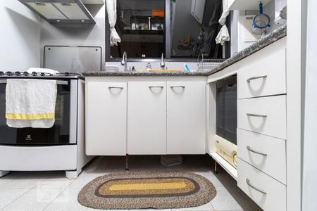 Apartamento para alugar com 154m², 4 quartos e 3 vagas Apartamento para alugar com 154m², 4 quartos e 3 vagasCozinha