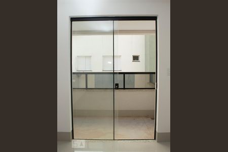 Sala de apartamento para alugar com 2 quartos, 76m² em Lagoinha, Uberlândia