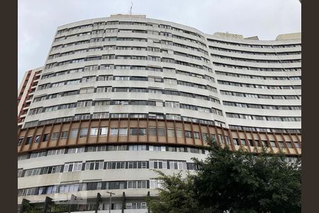 Apartamento à venda com 60m², 2 quartos e sem vaga Apartamento à venda com 60m², 2 quartos e sem vagaFachada