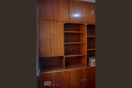 Quarto 1 de apartamento para alugar com 3 quartos, 85m² em Alto Caiçaras, Belo Horizonte