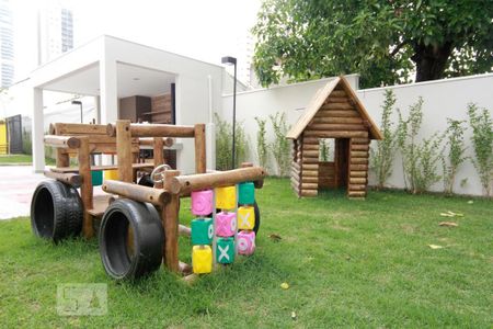 Apartamento à venda com 34m², 2 quartos e sem vagaÁrea Comum - Playground