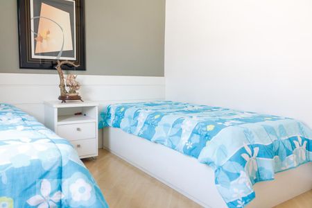 Casa à venda com 300m², 4 quartos e 3 vagas Casa à venda com 300m², 4 quartos e 3 vagasQuarto 1