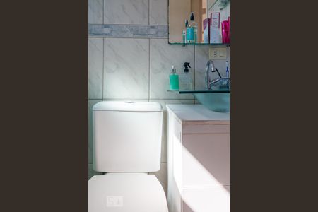 Casa à venda com 300m², 4 quartos e 3 vagas Casa à venda com 300m², 4 quartos e 3 vagasBanheiro da Suíte 2