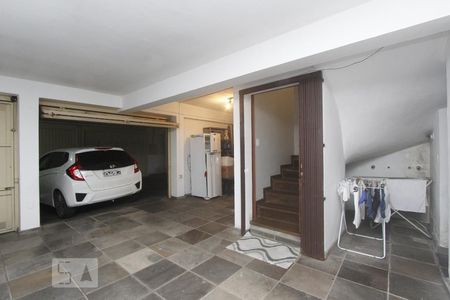 Casa de condomínio à venda com 200m², 4 quartos e 2 vagasGARAGEM