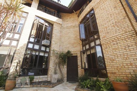 Casa de condomínio à venda com 200m², 4 quartos e 2 vagasFACHADA CASA