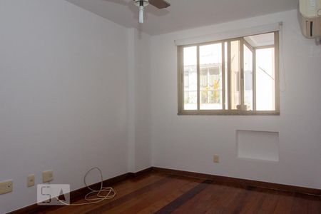 Apartamento à venda com 98m², 3 quartos e 2 vagasSuite