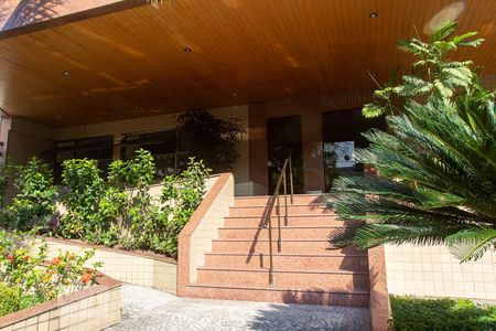 Apartamento à venda com 98m², 3 quartos e 2 vagasFachada