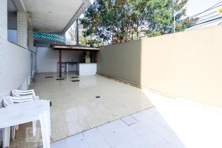 Apartamento para alugar com 300m², 3 quartos e 3 vagasÁrea comum - Salão de festas