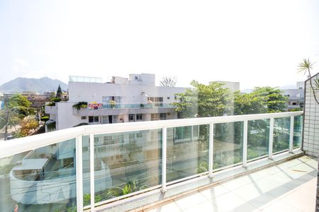 Apartamento para alugar com 300m², 3 quartos e 3 vagasVista da Suíte 1