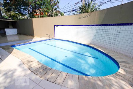 Apartamento para alugar com 300m², 3 quartos e 3 vagasÁrea comum - Piscina