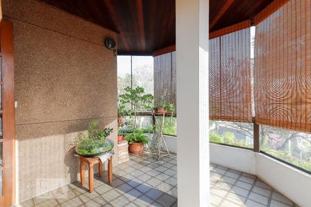 Apartamento à venda com 202m², 3 quartos e 2 vagasSacada