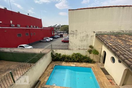 Casa para alugar com 420m², 4 quartos e 5 vagas Casa para alugar com 420m², 4 quartos e 5 vagasVista da Suíte 1