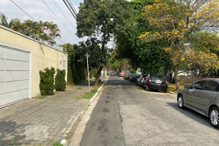 Casa para alugar com 420m², 4 quartos e 5 vagas Casa para alugar com 420m², 4 quartos e 5 vagasVista da Rua