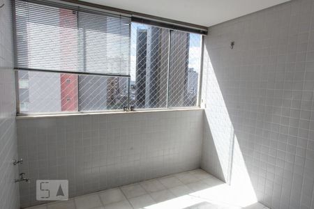 Sala de apartamento para alugar com 3 quartos, 95m² em Funcionários, Belo Horizonte