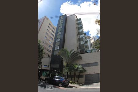 Apartamento para alugar com 95m², 3 quartos e 2 vagas