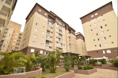 Apartamento à venda com 72m², 3 quartos e 1 vagaÁrea comum - fachada interna