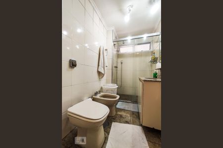 Apartamento à venda com 170m², 4 quartos e 3 vagasBanheiro dos Quartos