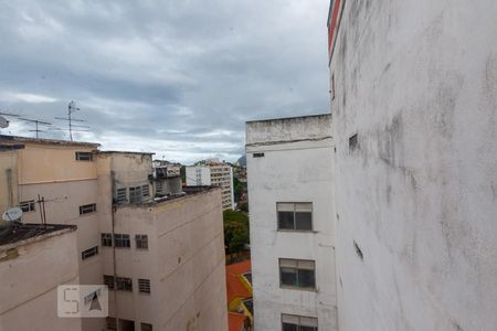 Apartamento à venda com 162m², 3 quartos e 2 vagas Apartamento à venda com 162m², 3 quartos e 2 vagasVista da Suite