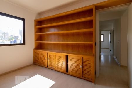 Apartamento à venda com 235m², 4 quartos e 3 vagasEscritório